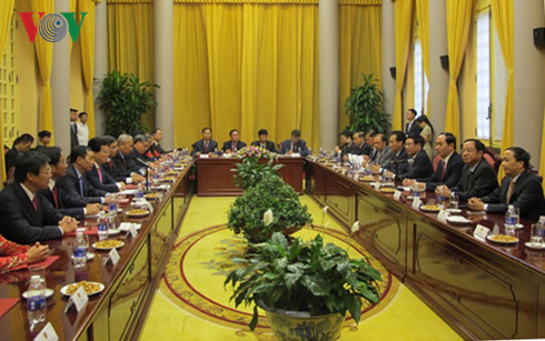 Exhorta el presidente vietnamita al mejor desempeño de los nuevos embajadores del país